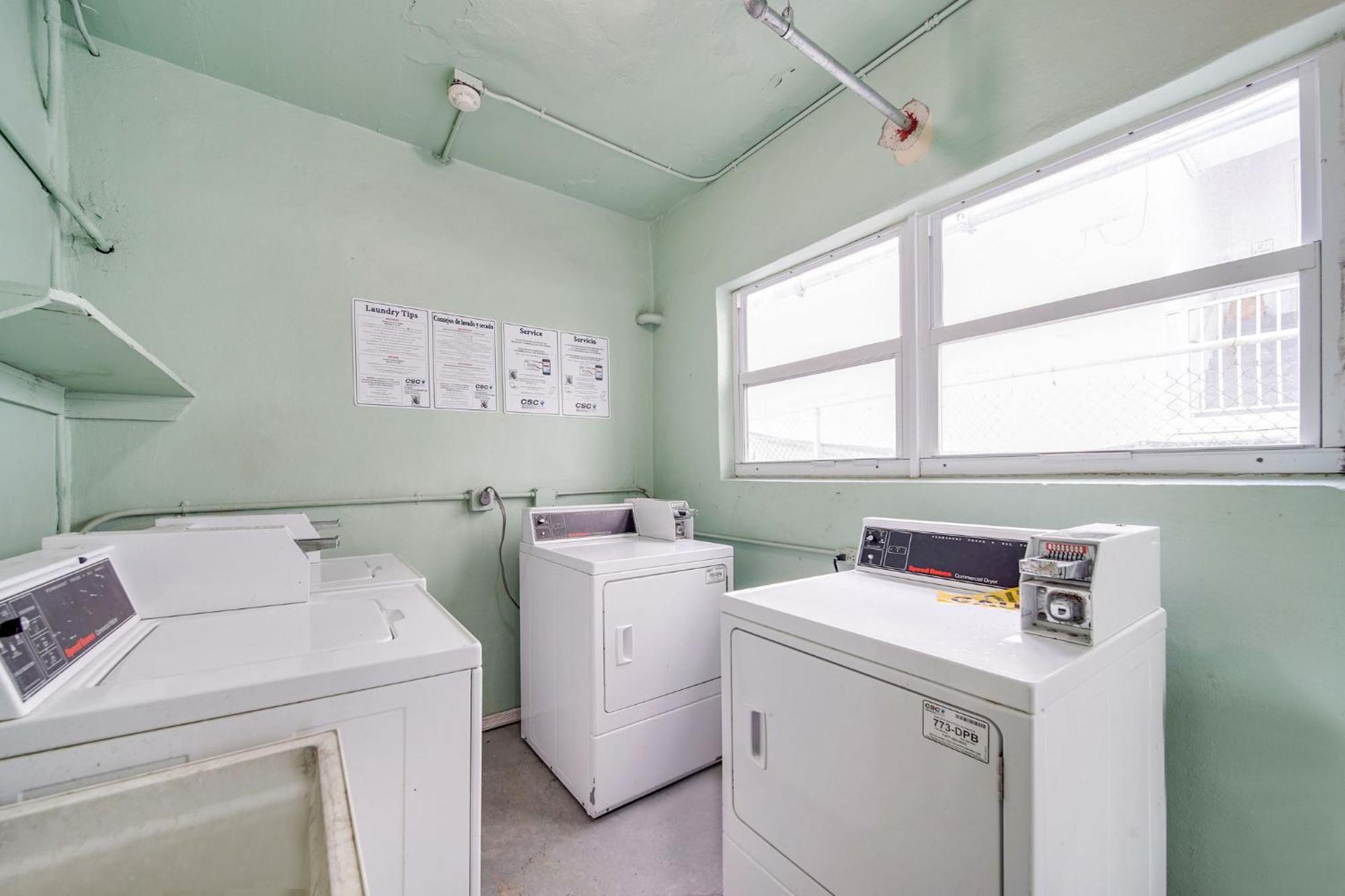 Deco Beachside Apt, W/2 Queen Beds, Washer/Dryer ไมอามีบีช ภายนอก รูปภาพ