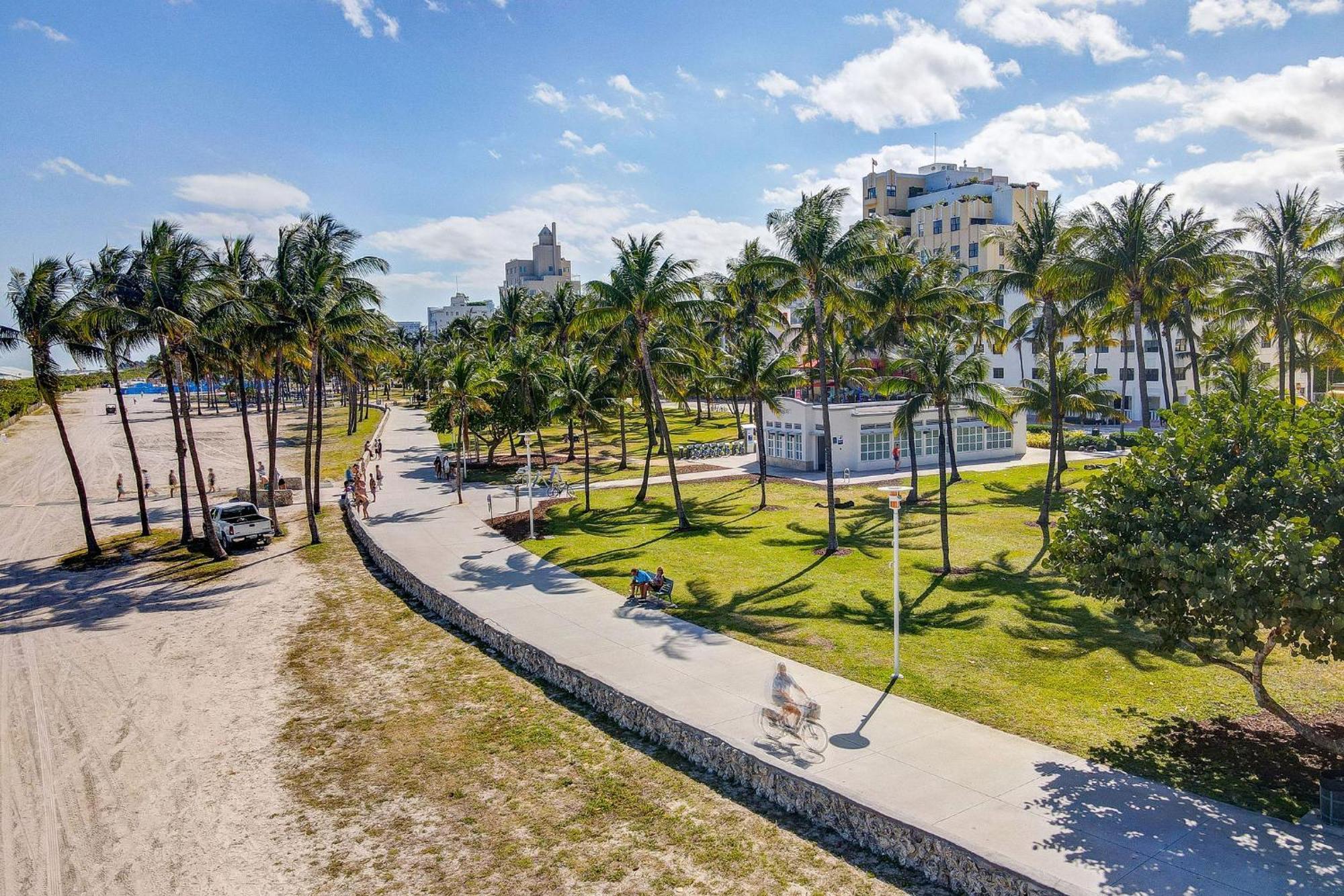 Deco Beachside Apt, W/2 Queen Beds, Washer/Dryer ไมอามีบีช ภายนอก รูปภาพ